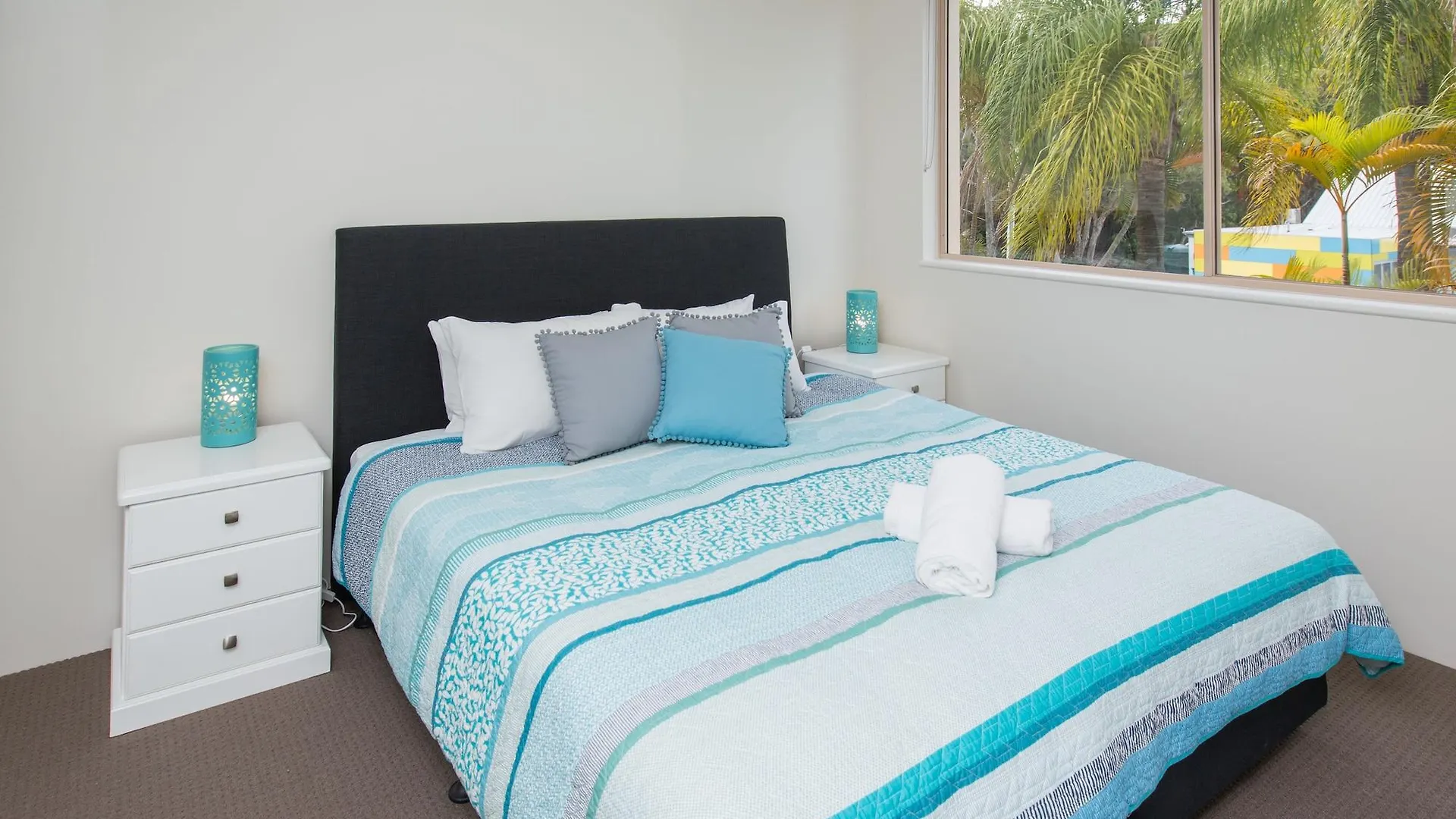 *** Aparthotel Miami Beachside Holiday Apartments Gold Coast Australia