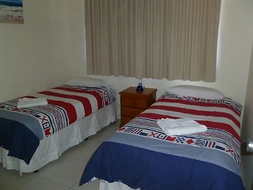 Miami Beachside Holiday Apartments Gold Coast 3*,